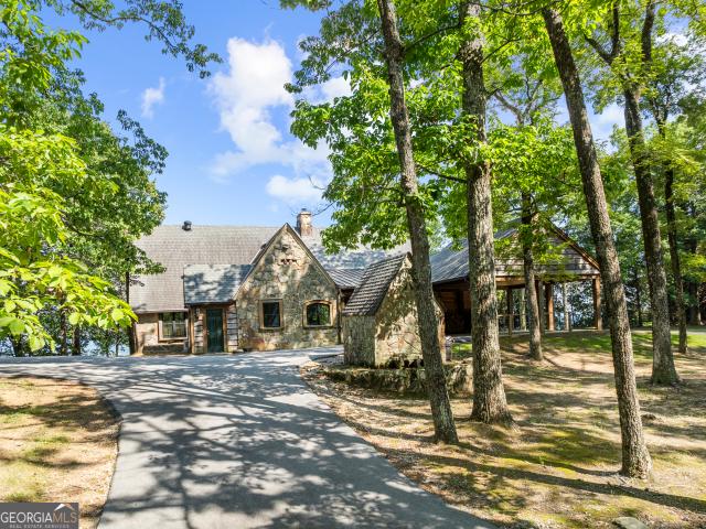 House for sale in Menlo, Georgia