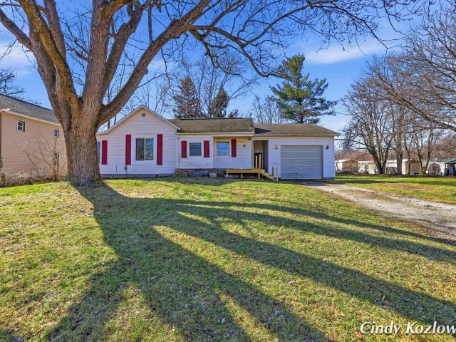 House for sale in Grant, Michigan