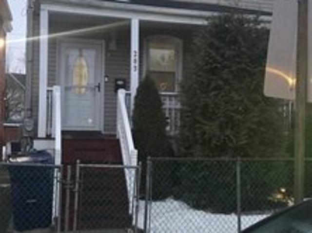 House for sale in Perth Amboy, New Jersey