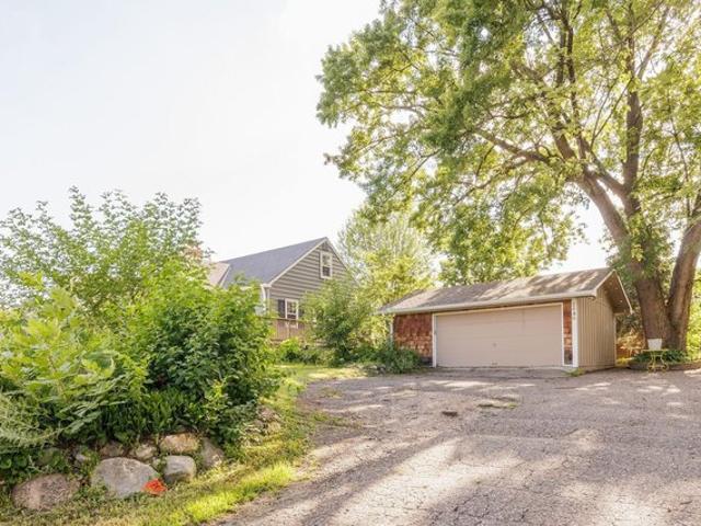 House for sale in Hennepin, Minnesota