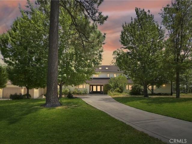 House for sale in Cedar Glen, California