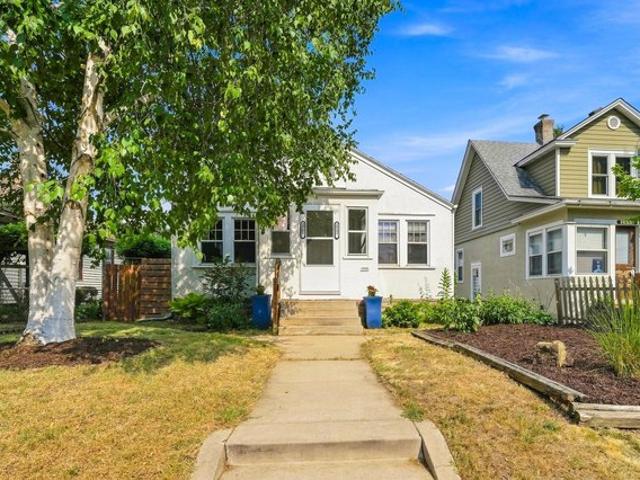House for sale in Hennepin, Minnesota