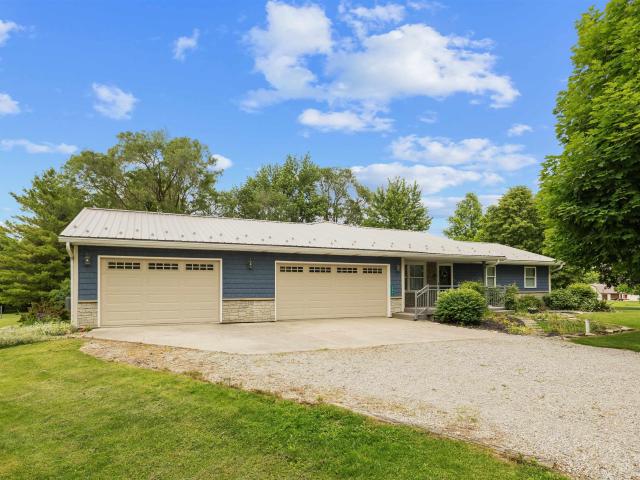 House for sale in Auburn, Indiana