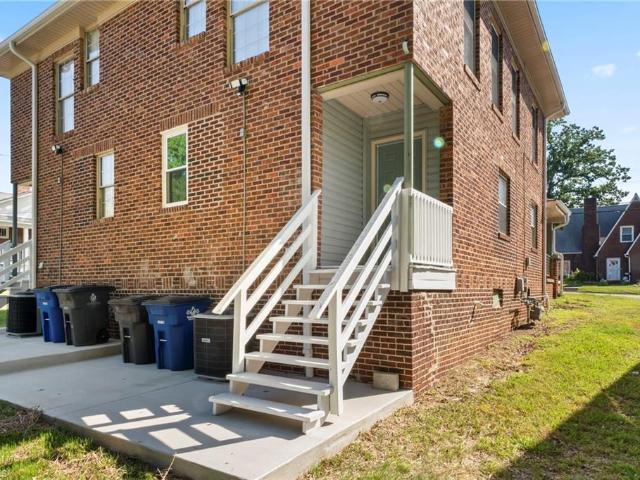 House for sale in Pfafftown, North Carolina