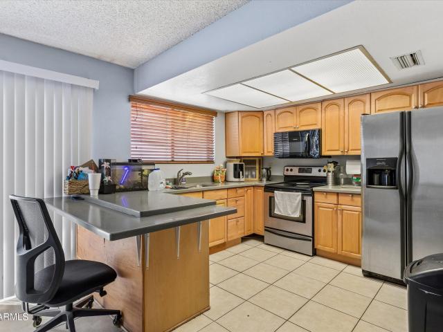 Townhouse for sale in Laveen, Arizona