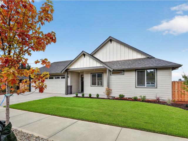 House for sale in Oregonia