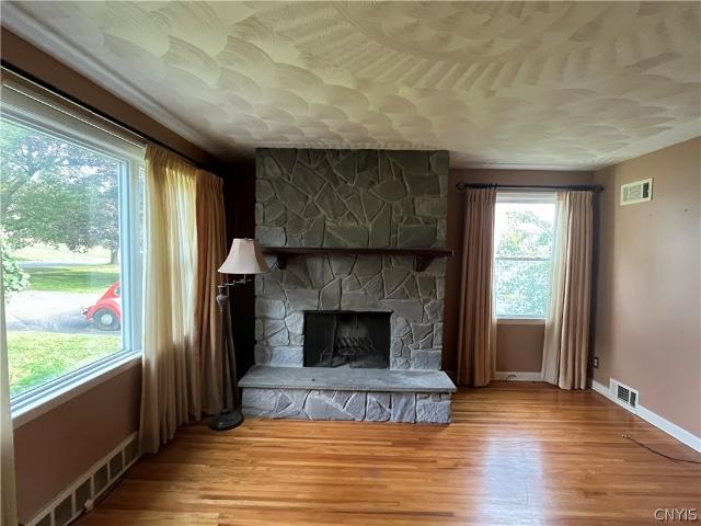 House for sale in Oneida, New York
