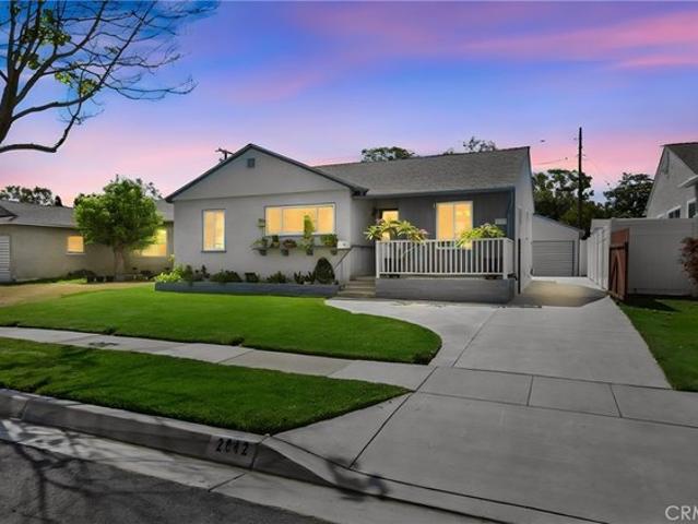 House for sale in Lakewood, California