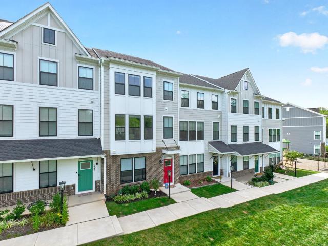Townhouse for sale in Virginia