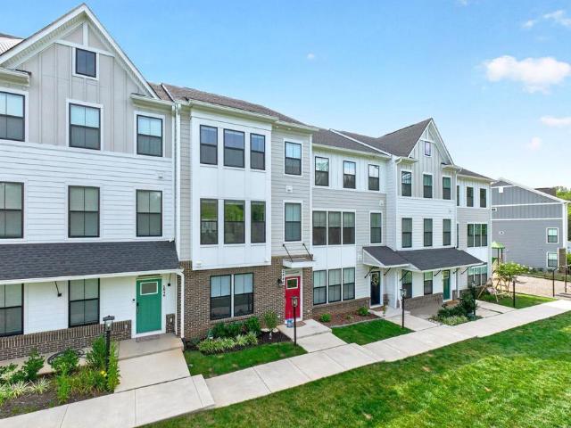 Townhouse for sale in Virginia