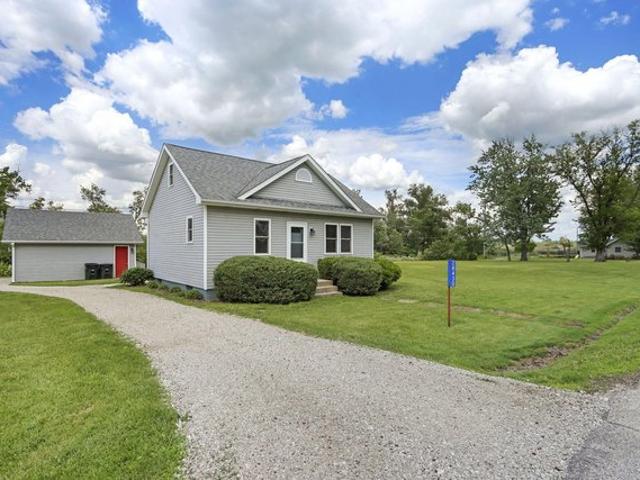 House for sale in Salem, Wisconsin