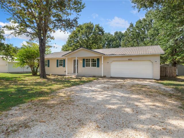 House for sale in Harrison, Boone County