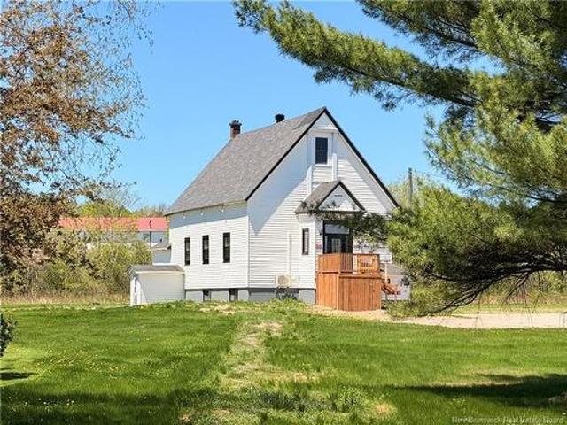 House for sale in Miramichi, New Brunswick