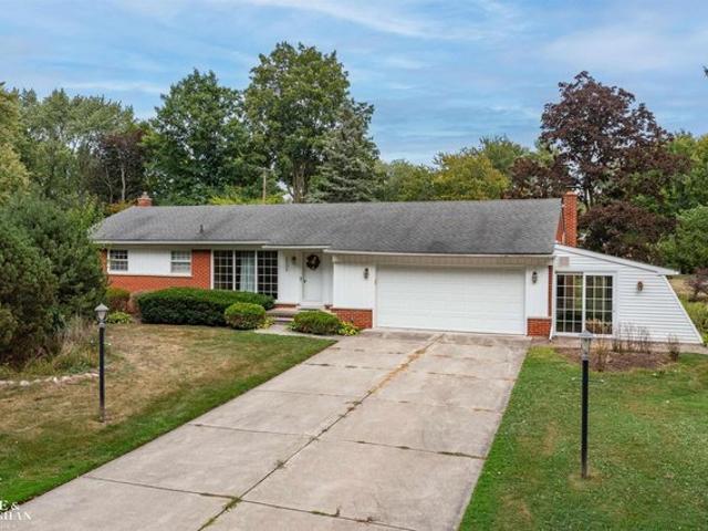 House for sale in Commerce Township, Michigan