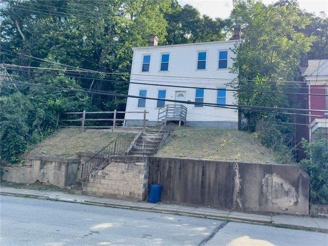 House for sale in Pittsburg, Pennsylvania