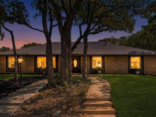 House for sale in Hurst, Texas