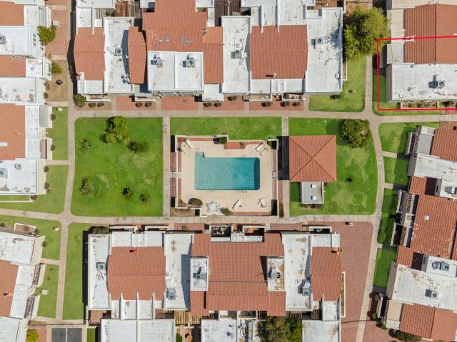 Townhouse for sale in Phoenix