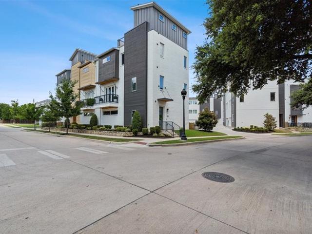 Townhouse for sale in Fort Worth, Texas