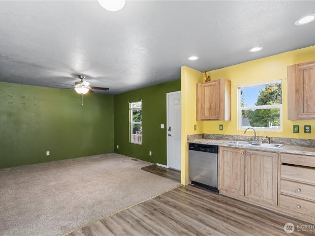 House for sale in Kent, King County