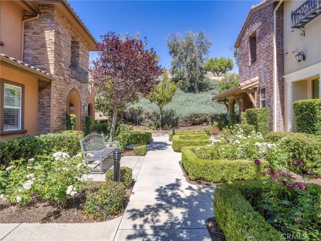 Townhouse for sale in Canyon Country, California