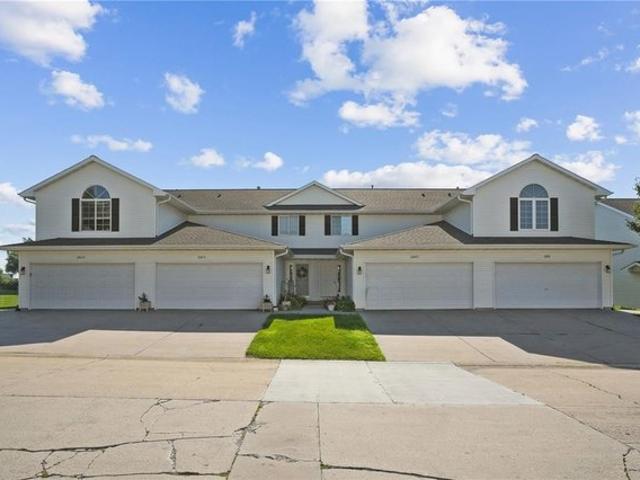 Condo for sale in Linn, Iowa