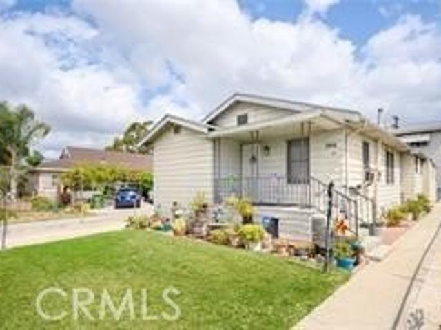 House for sale in Canoga Park, California