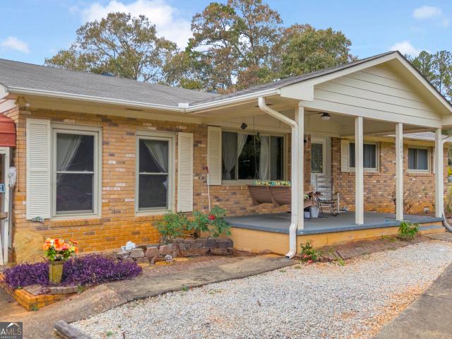 House for sale in Carnesville, Georgia