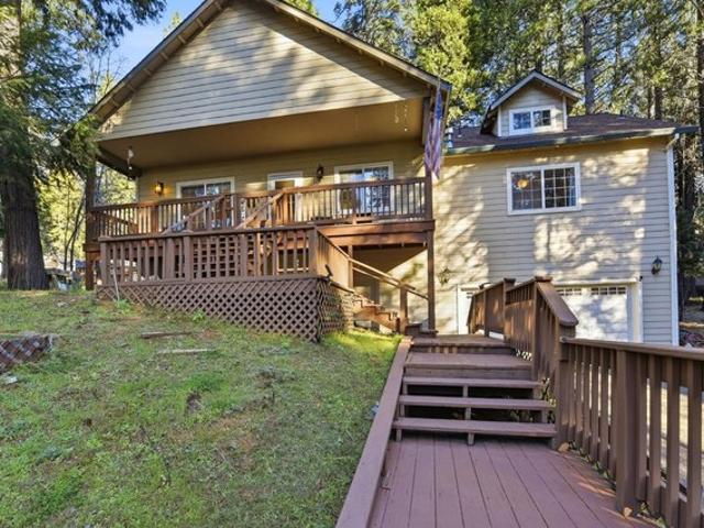 House for sale in Pollock Pines, California
