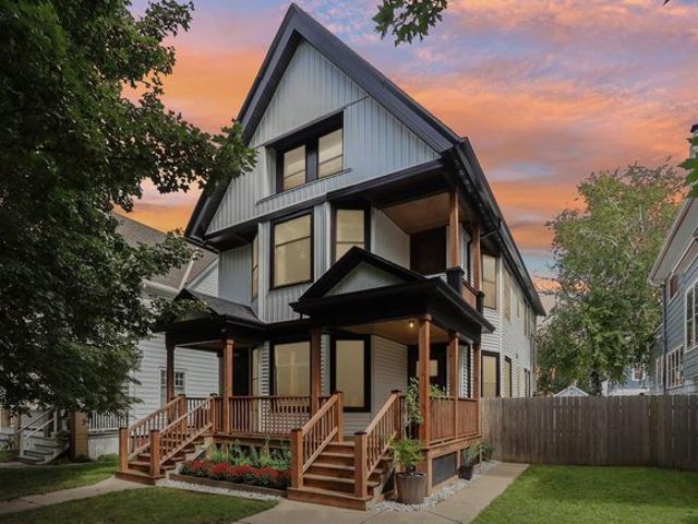 House for sale in Milwaukee, Wisconsin