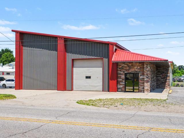 Commercial for sale in Elkhart, Indiana
