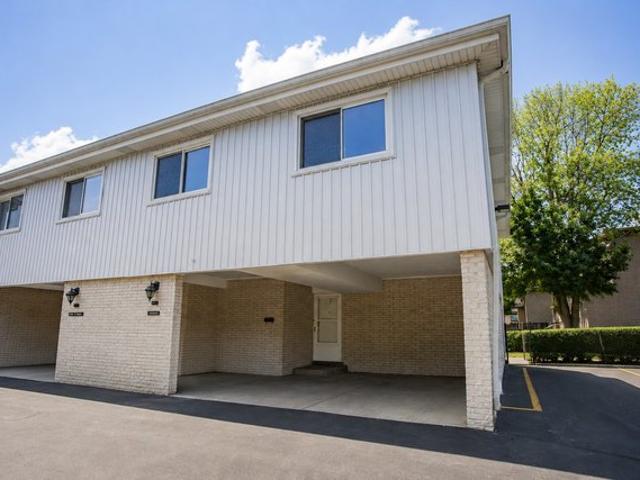 Townhouse for sale in Chicago, Cook County
