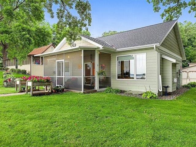 House for sale in Paynesville, Minnesota