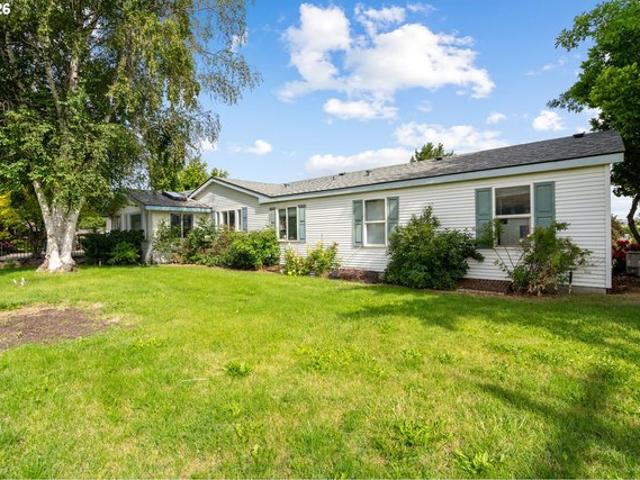House for sale in Oregonia