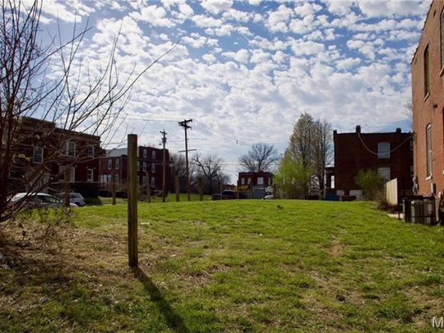 Land for sale in Saint Louis, Missouri