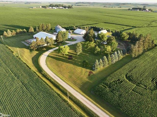 House for sale in Aplington, Iowa