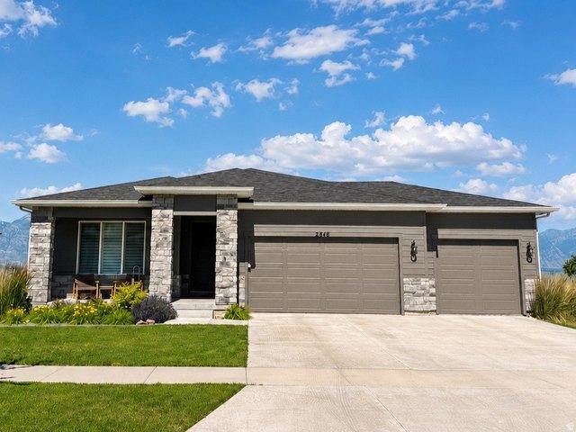 House for sale in Saratoga Springs, Utah