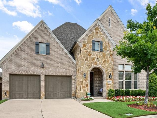 House for sale in Denton, Texas