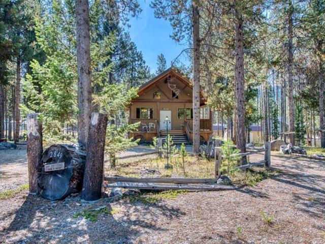 House for sale in Ravalli, Montana