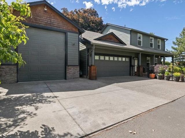House for sale in Oregonia