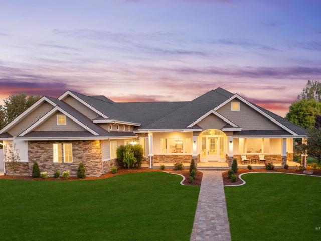 House for sale in Eagle, Idaho
