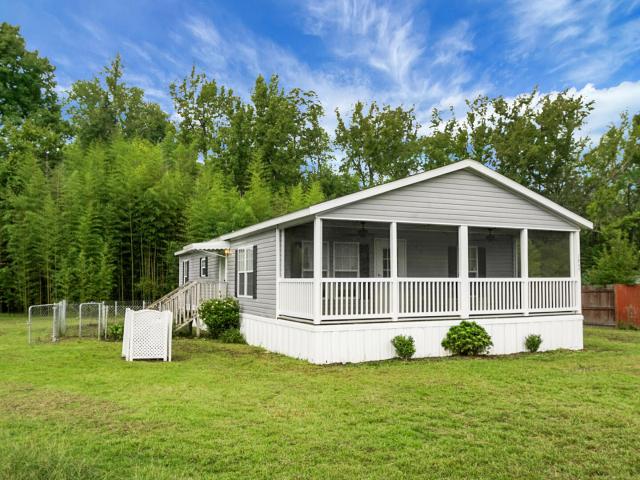 House for sale in Saint George, South Carolina