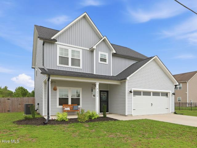 House for sale in Hubert, Onslow County