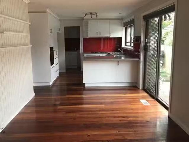 Apartment for rent in Blackburn