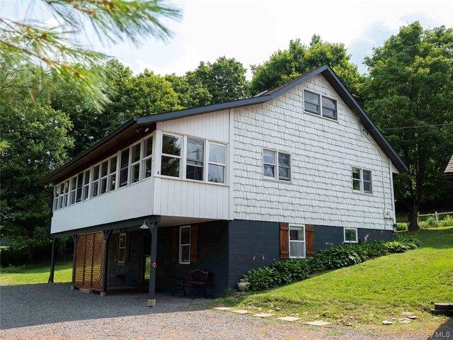 House for sale in Town of Franklin, Town of Hamden