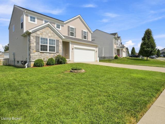 House for sale in Shelbyville, Shelby County
