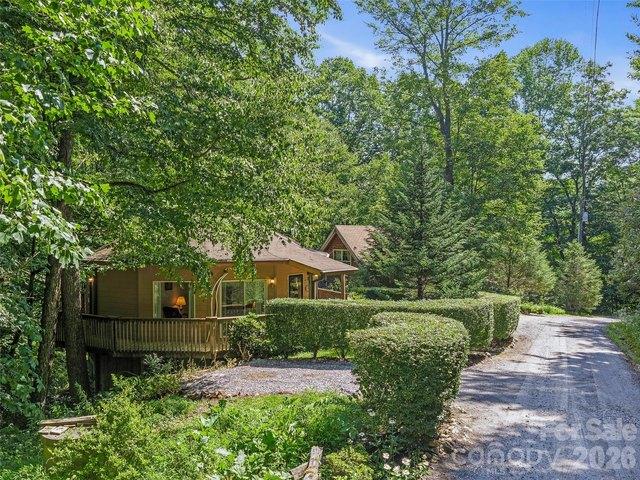 House for sale in Spruce Pine, North Carolina