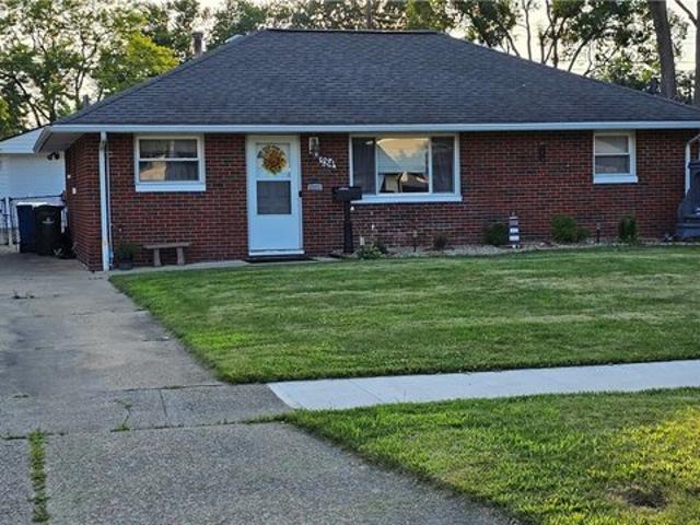House for sale in Sheffield Lake, Ohio