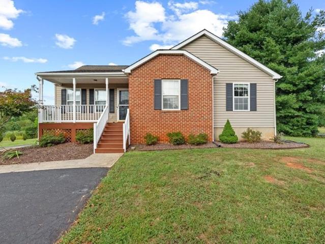 House for sale in Amherst, Amherst County