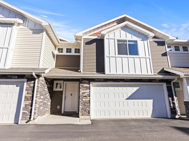 Townhouse for sale in Cache, Utah