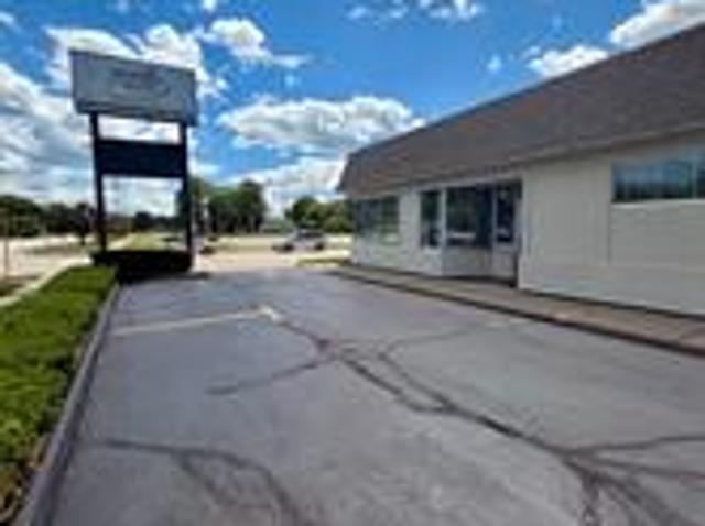 Commercial for sale in Saint Clair Shores, Michigan
